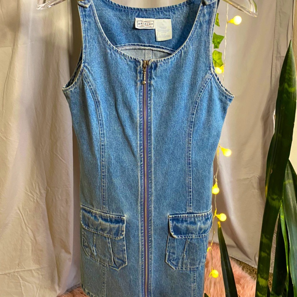 POCKETS is the best part about DRESSES!
